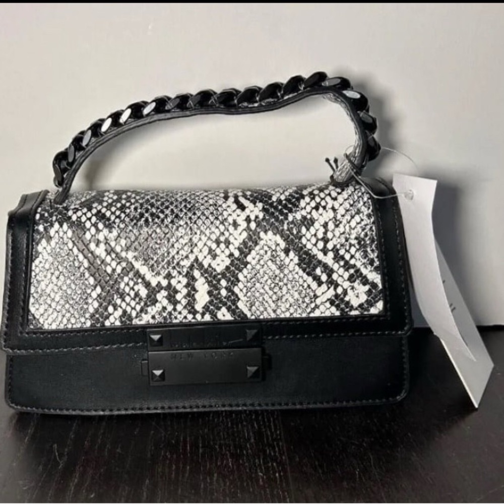 NWT- Nicole Miller- Black and White Designer Handbag
